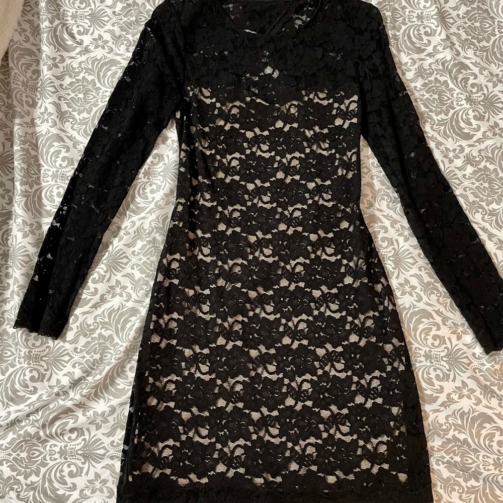 Long Sleeve Black Dress.